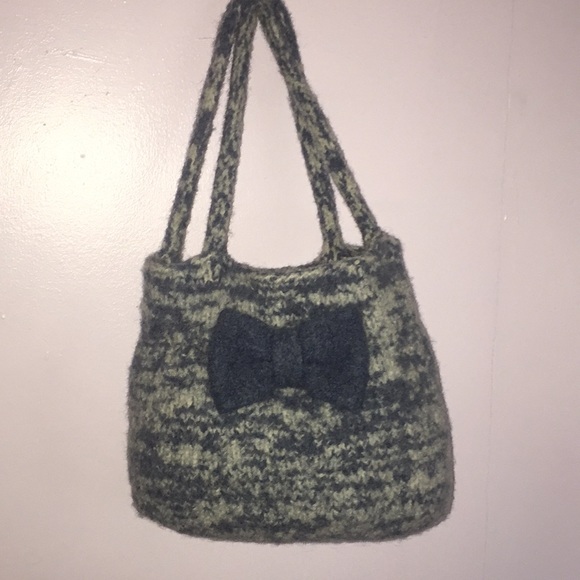 Beautiful Bow Felted Purse - Picture 1 of 3
